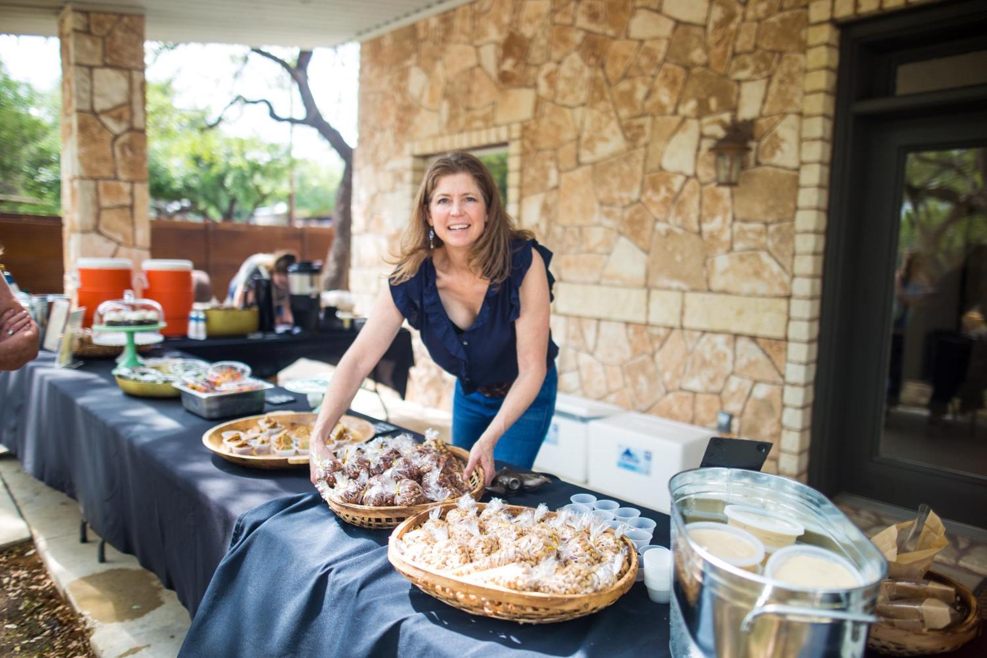 The Springs Retreat Hotel Leakey Bagian luar foto