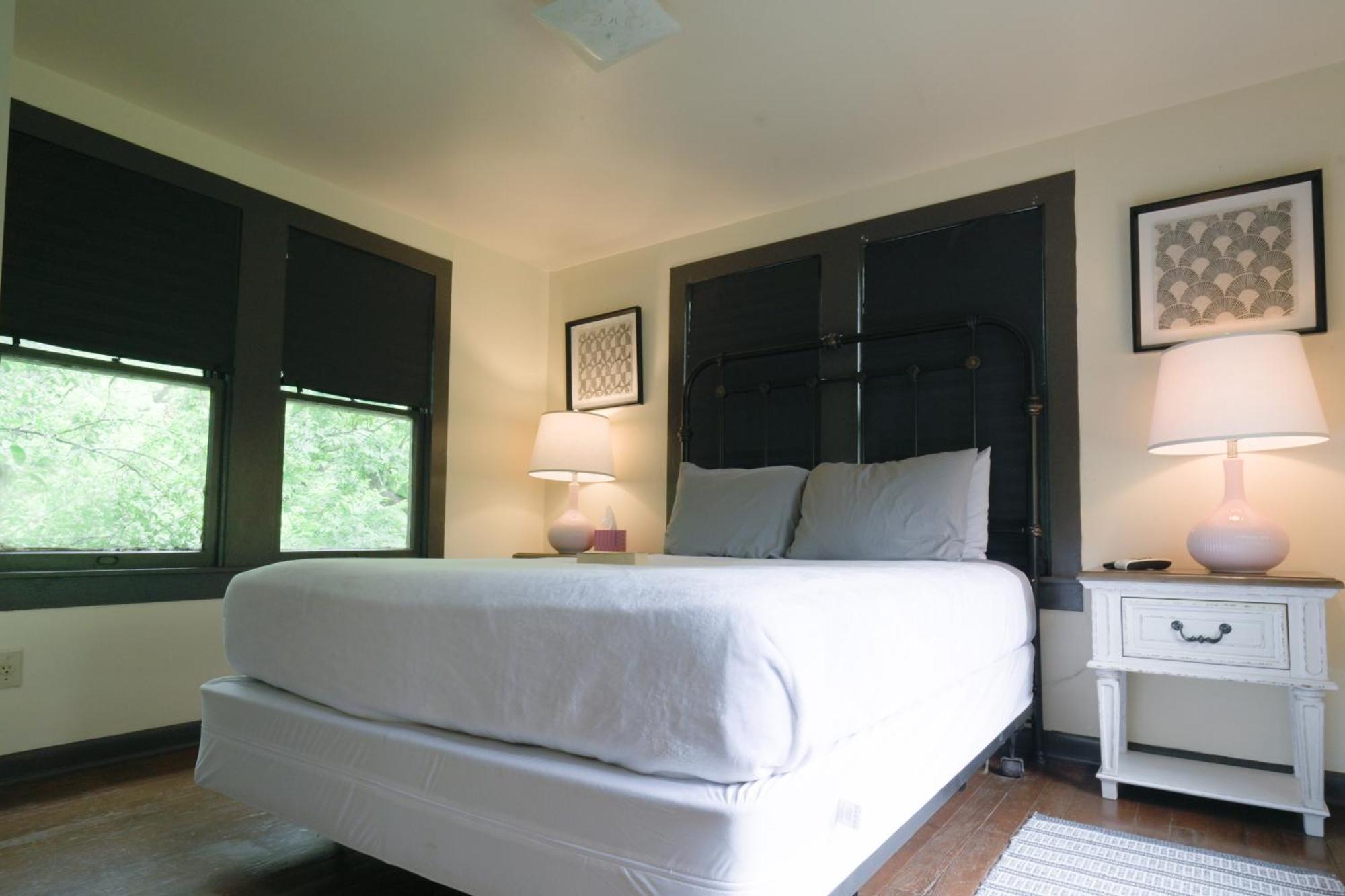The Springs Retreat Hotel Leakey Bagian luar foto