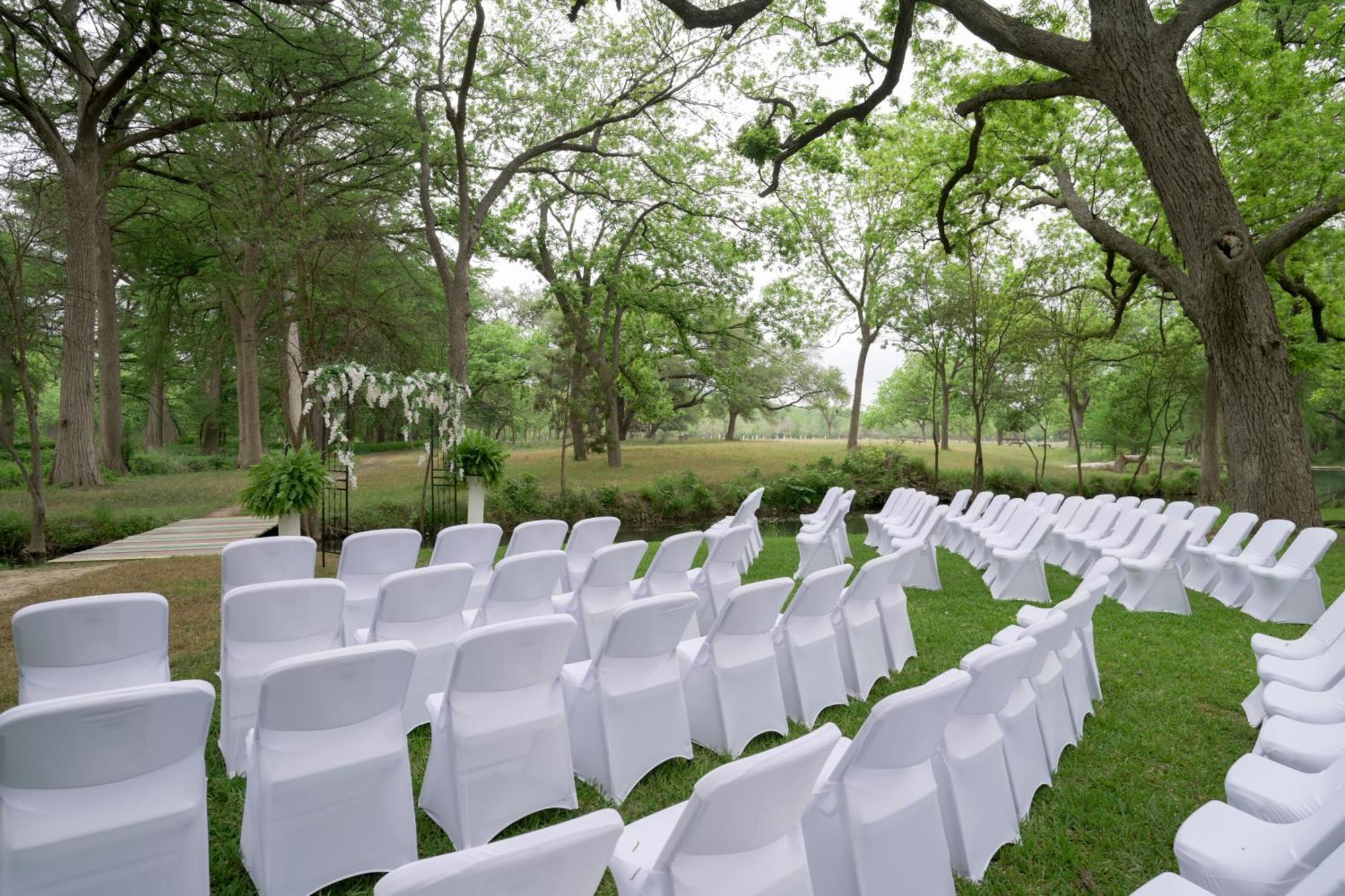The Springs Retreat Hotel Leakey Bagian luar foto